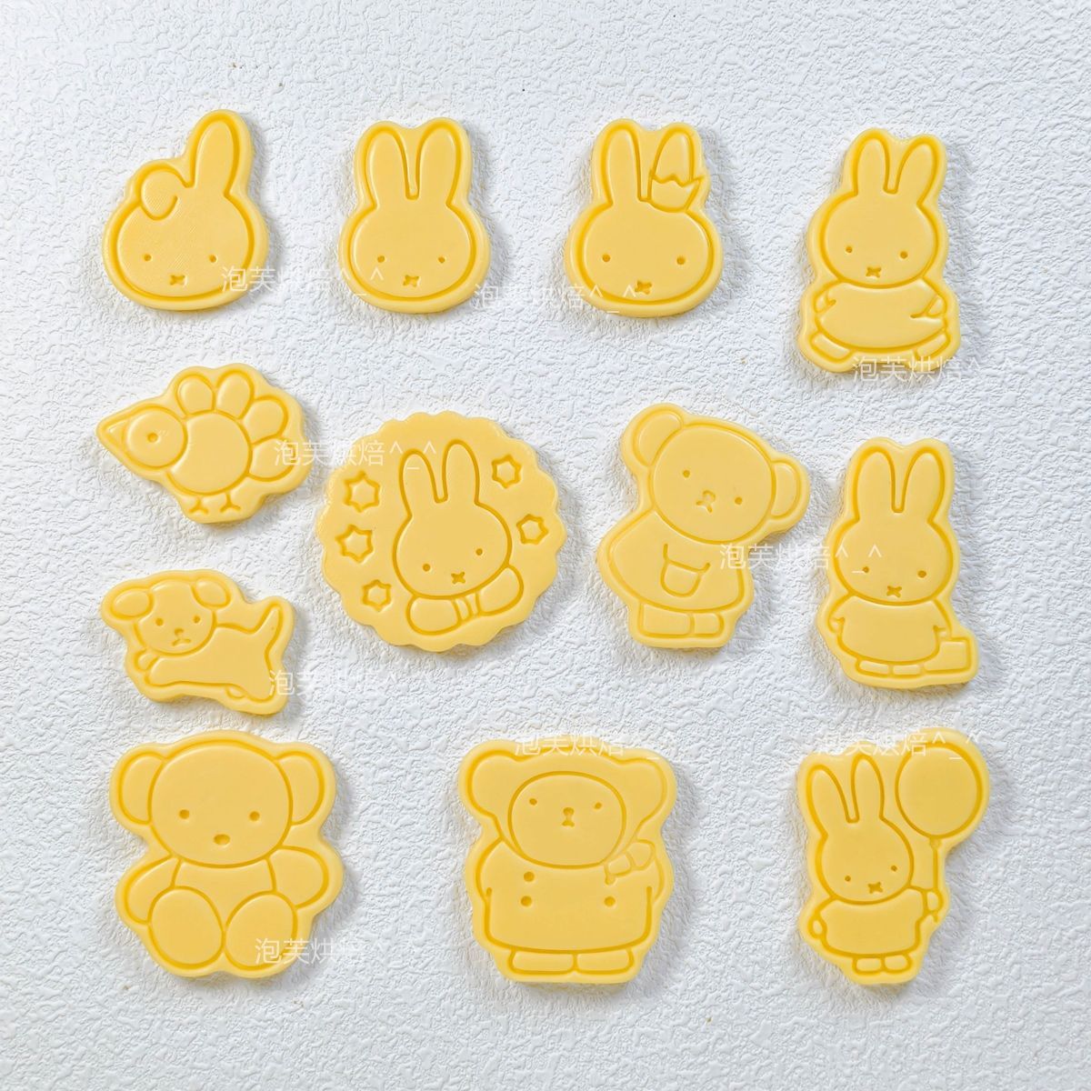 Cute 3D Press Cookie Mold with - Kitchen Appliances On Sale ulasan dan harga
